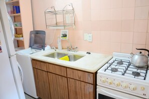 Appartement, non-fumeur | Cuisine privée | Cafetière-théière