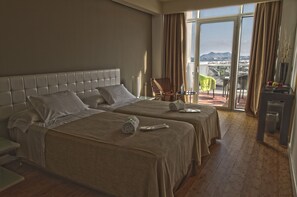 Coffres-forts dans les chambres, rideaux occultants