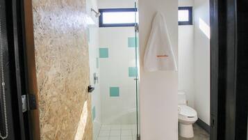 City Double Room, Non Smoking, City View | Bathroom | Shower, free toiletries, towels, soap