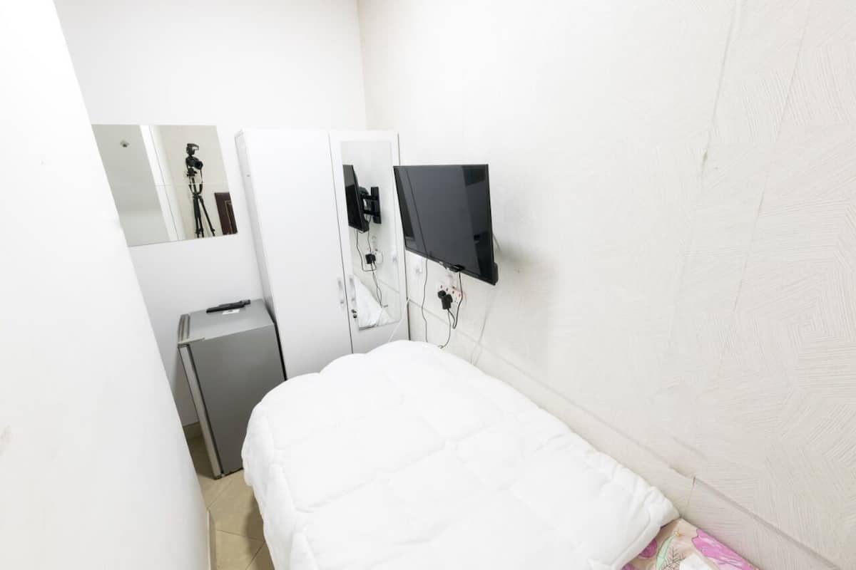 Basic-Zimmer, Nur Männer | Bügeleisen/Bügelbrett, kostenloses WLAN