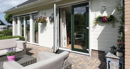 Holiday house in Drenthe with lots of luxury o.a. Outdoor sauna, lounge set, bbq
