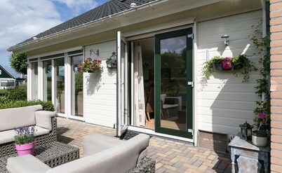 Holiday house in Drenthe with lots of luxury o.a. Outdoor sauna, lounge set, bbq