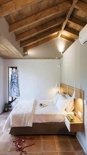 Fer et planche à repasser, Wi-Fi, draps fournis