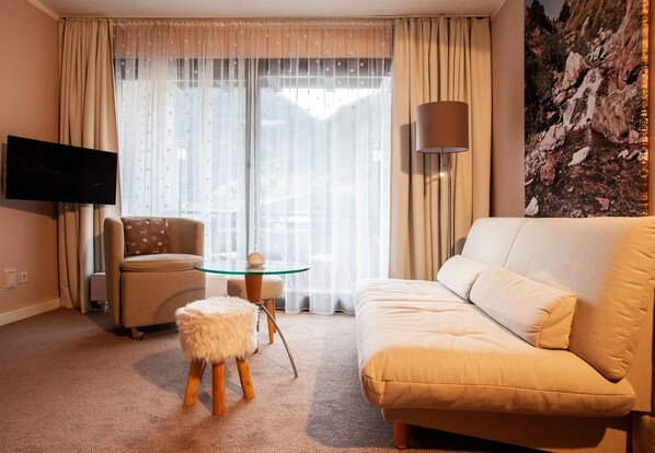 TV - 1106 Alpenrose (Gaschurn)