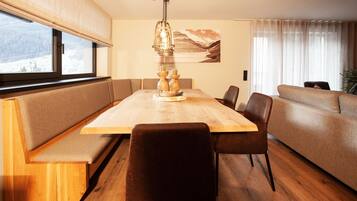 Dineren