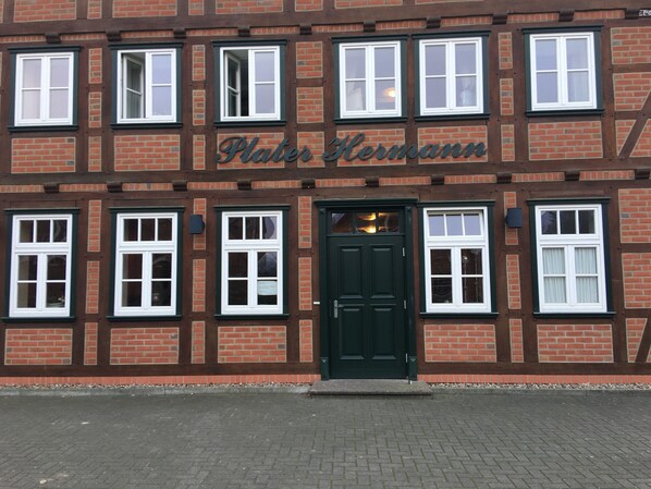 Majoituspaikan sisäänkäynti