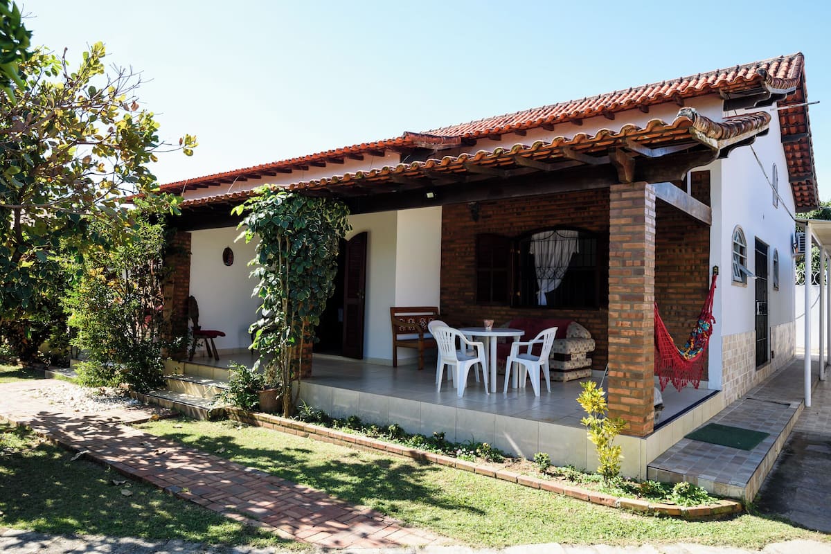 패밀리 하우스, 침실 2개, 간이주방, 수영장 전망 (1) | 거실 공간 | 케이블 채널 시청이 가능한 42인치 TV, 넷플릭스, 스트리밍 서비스