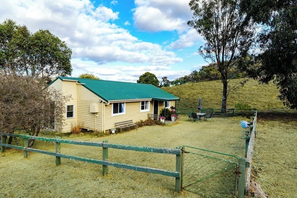 Front of cottage