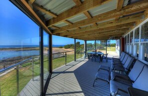Interior - Stanley View Beach House (Cowrie Point)