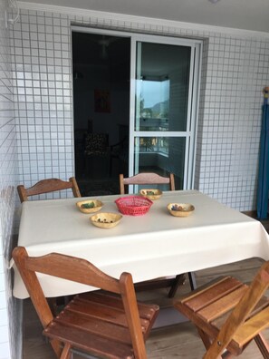 Buiten dineren