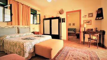 7 camere, ferro/asse da stiro, culla da viaggio, Wi-Fi gratuito