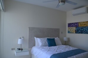 3 bedrooms, desk, iron/ironing board, WiFi