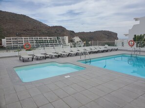 Outdoor pool - Comfortable luxury Finca in Puerto Rico with pools. Close to beach, great value (Puerto Rico)