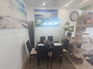 Dining - Comfortable luxury Finca in Puerto Rico with pools. Close to beach, great value (Puerto Rico)