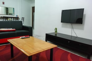 TV - SapaHomes Apartment Seri Kembangan (Seri Kembangan)