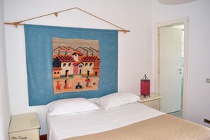 4 bedrooms, iron/ironing board, travel cot, free WiFi - apartment/ flat - Casarano (Casarano)