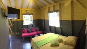 1 chambre, fer et planche à repasser, Wi-Fi, draps fournis
