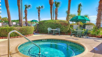 Piscina interna, piscina aquecida