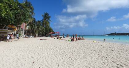 Bottom of villa for rent, seasonal rental