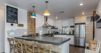 Spire House 4, Komfortables neues Zuhause mit engen Wanderwegen und Restaurants