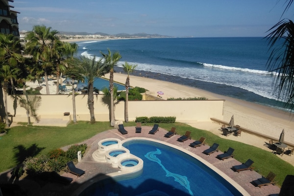 Photo from deck of zippers surf break .