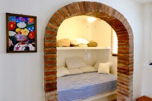 3 habitaciones, caja de seguridad en la habitación, wifi y ropa de cama 