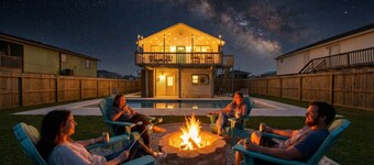 Beach Home with Pool in Jamaica Beach