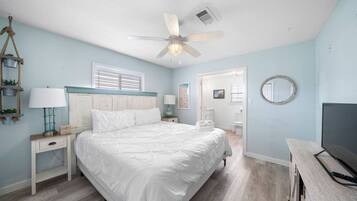 3 camere, una scrivania, ferro/asse da stiro, Wi-Fi gratuito