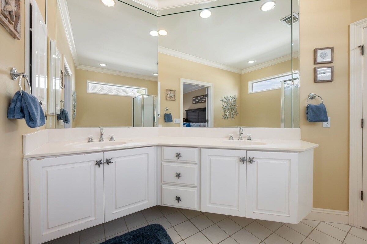 Photo 18 of PET FRIENDLY 4BR w/golf cart STEPS FROM BEACH