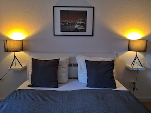 Apartment, 3 Bedrooms, Private Bathroom (incl. Netflix and Nespresso) | Free WiFi, bed sheets