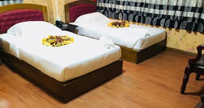 C & Y Hotel