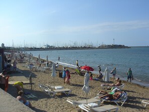 Vlak bij het strand