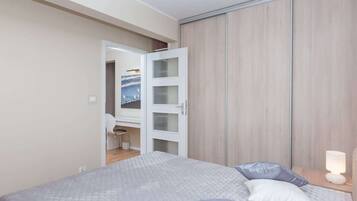 1 camera, ferro/asse da stiro, Wi-Fi, lenzuola