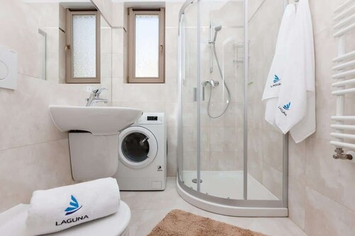 Comfortable Apartment | 450 m to the Beach | Balcony