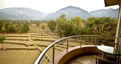 Quartz Himalayan Brothers