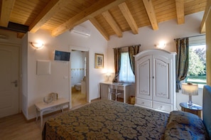 In-room safe, blackout curtains, free WiFi, bed sheets - Ca' di Fiore (Mira)