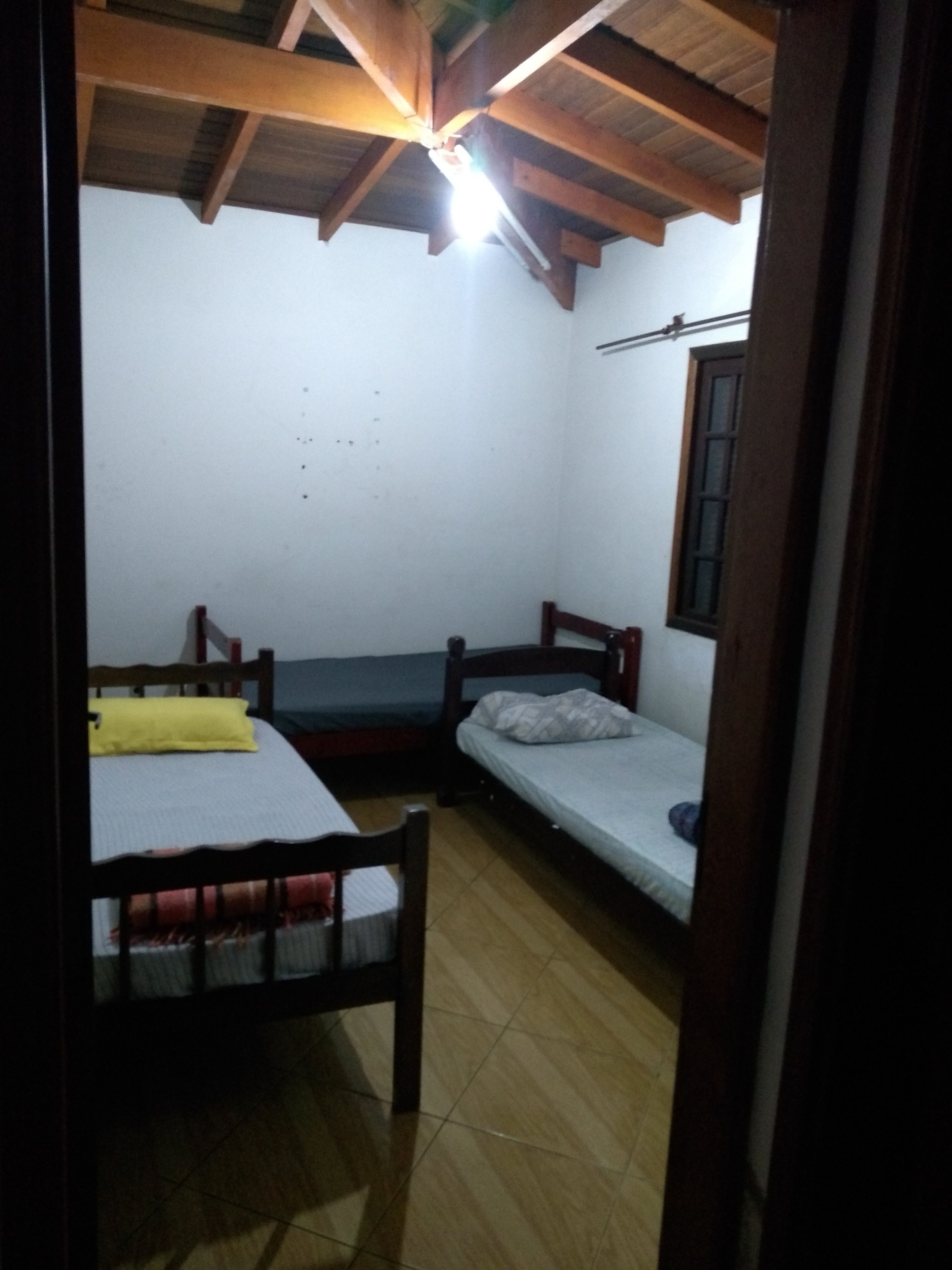 Triple Room, Non Smoking | Iron/ironing board, free WiFi, bed sheets