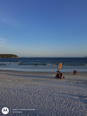 Beach nearby - Aloha Hostel Cabo Frio (Cabo Frio)