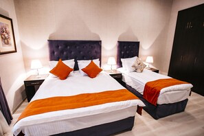 Deluxe Triple Room | View from room - La Casa Hotel Baku (Baku)