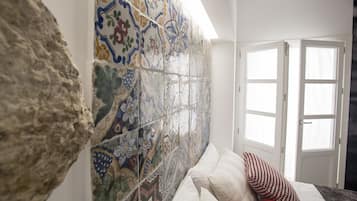 Standard Double Room, City View | In-room safe, desk, soundproofing, iron/ironing board
