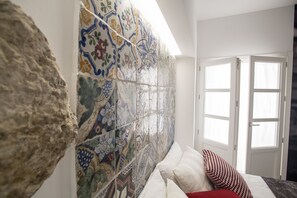 Standard Double Room, City View | In-room safe, desk, soundproofing, iron/ironing board - Real Fonderia b&b (Palermo)