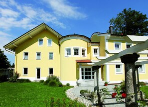Property entrance - Haus Hildegunde (Bad Fuessing)