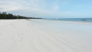 Beach nearby, sun-loungers