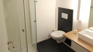 Apartemen (Brown) | Kamar mandi