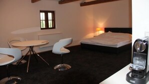 Apartemen (Mandarin)