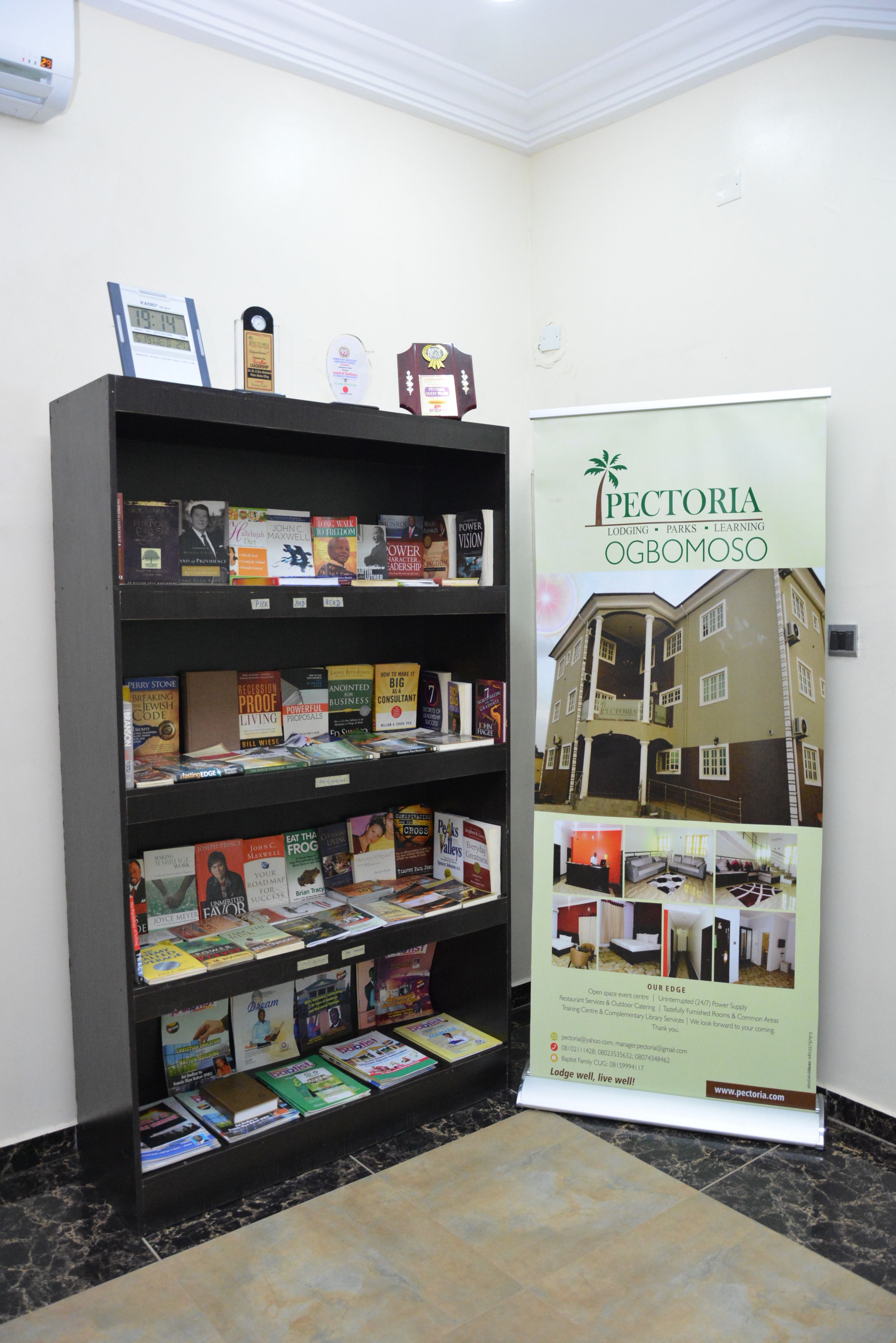 Bibliotek