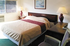 Desk, iron/ironing board, free WiFi - Extended Stay Motel – Mobile (Mobile)