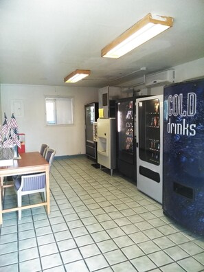 Dining - Extended Stay Motel – Mobile (Mobile)