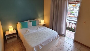 Desk, blackout curtains, iron/ironing board, free WiFi