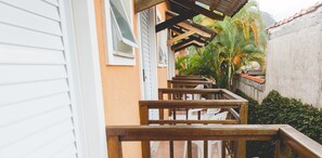 Quarto família, várias camas, para não fumantes | Sacada